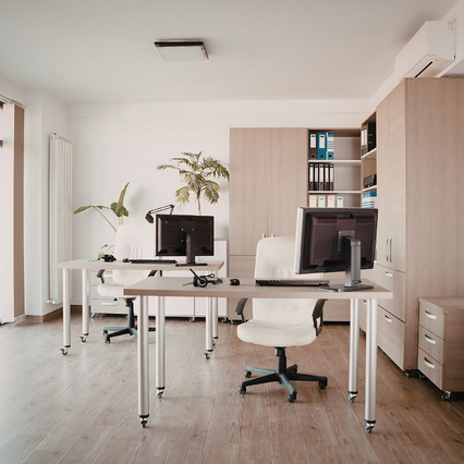 black white minimalist cv resume (6)